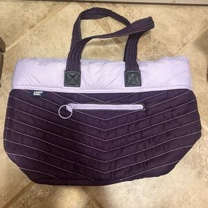 Lands' End ultralight nylon tote, purple and lilac puffer quilted. Great Cond!